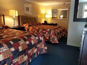Sea Haven Resort Motel Southampton Ngoại thất bức ảnh